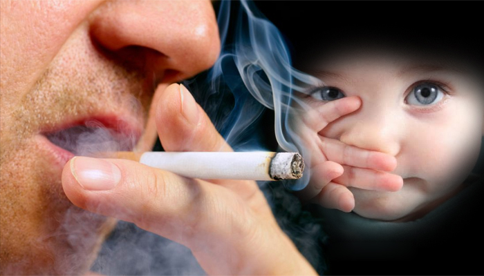 ধূমপানের পর শিশুর থেকে দূরে থাকুন ৪ ঘণ্টা