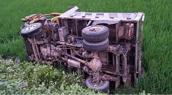 ধামরাইয়ের মধুডাঙ্গায় মাটির ট্রাক চাপায় নিহত ১ কিশোর