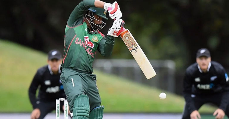 বাংলাদেশকে বড় ব্যবধানে হারালো নিউজিল্যান্ড