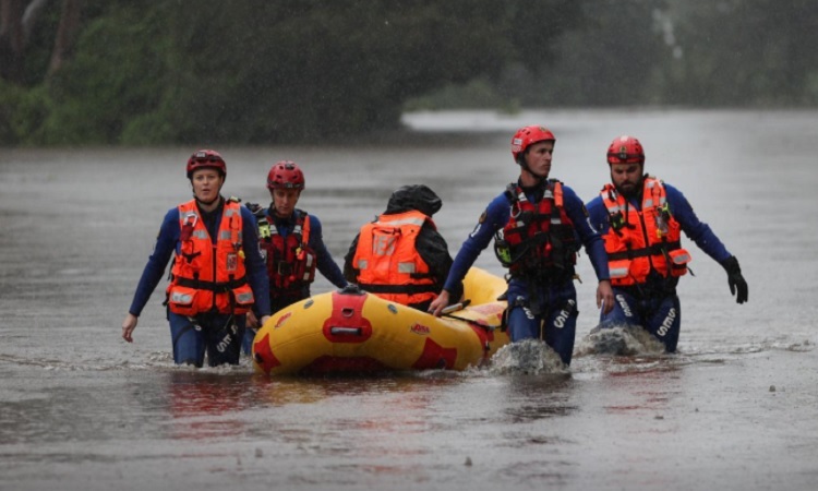 ৬০ বছরের মধ্যে সবচেয়ে বড় বন্যা অস্ট্রেলিয়ায়