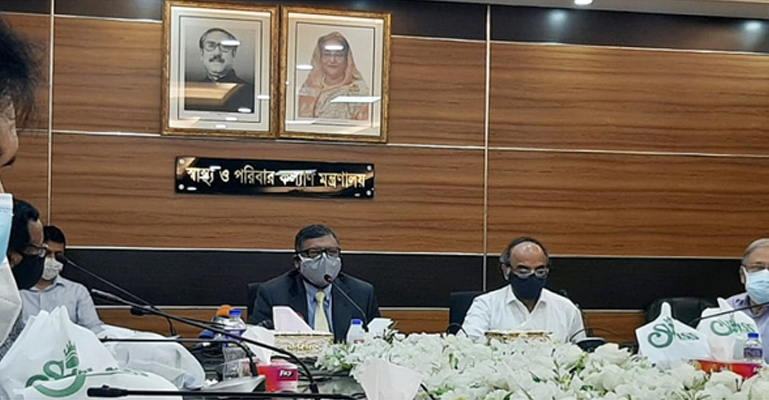 লকডাউনের বিষয়ে কোন সিদ্ধান্ত হয়নি : স্বাস্থ্যমন্ত্রী