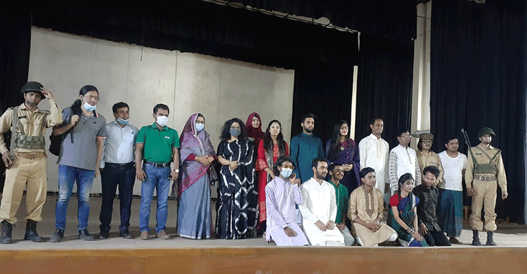 তিতুমীরে মঞ্চায়িত হলো '১৯৭১'