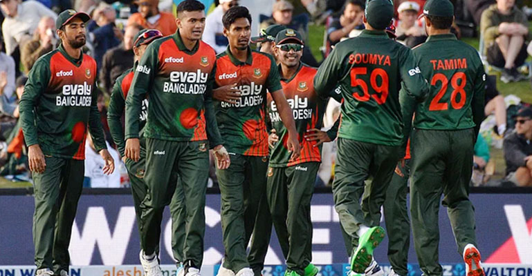 শেষটা রাঙাতে চায় বাংলাদেশ