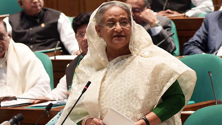 করোনা রোধে সবকিছু নিয়ন্ত্রণ হতে পারে : প্রধানমন্ত্রী