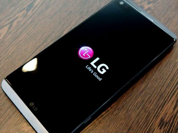 আর স্মার্টফোন তৈরী করবে না এলজি