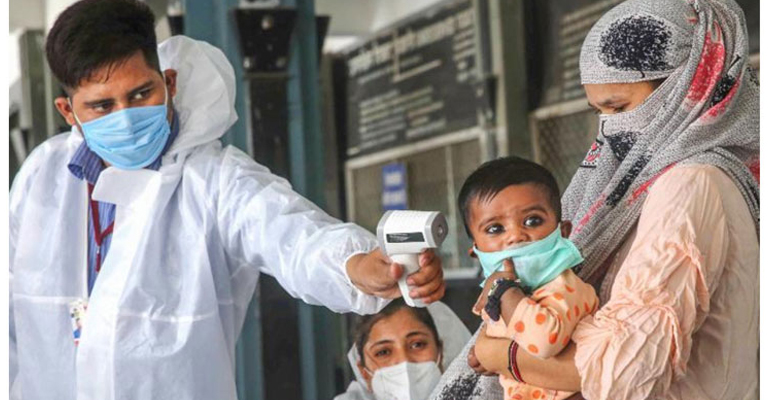 করোনা : ভারতে ২৪ ঘণ্টায় সোয়া লাখ আক্রান্ত