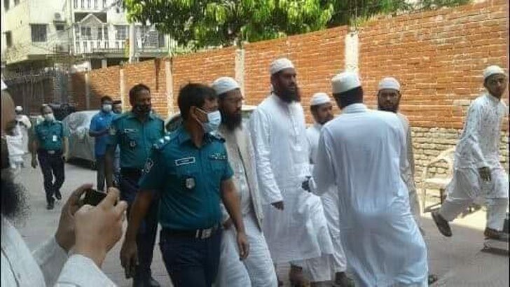 মাওলানা মামুনুল হক গ্রেফতার