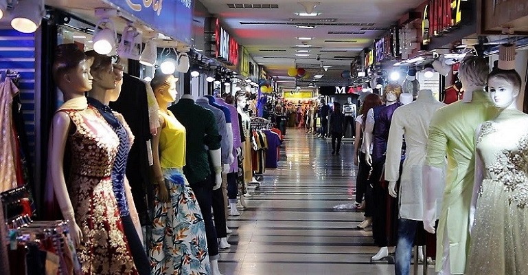 রাত ৯টা পর্যন্ত খোলা থাকবে দোকানপাট-শপিংমল