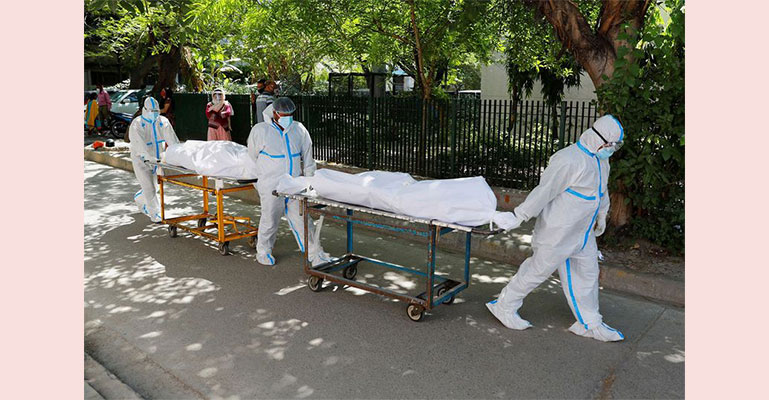 দিল্লিতে করোনায় প্রতি ঘণ্টায় ১২ জনের মৃত্যু
