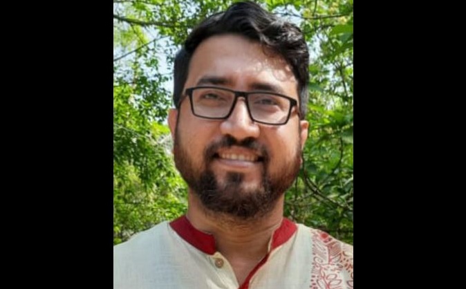 ভালবাসার টানে সাড়া দেয় মৃত্যু