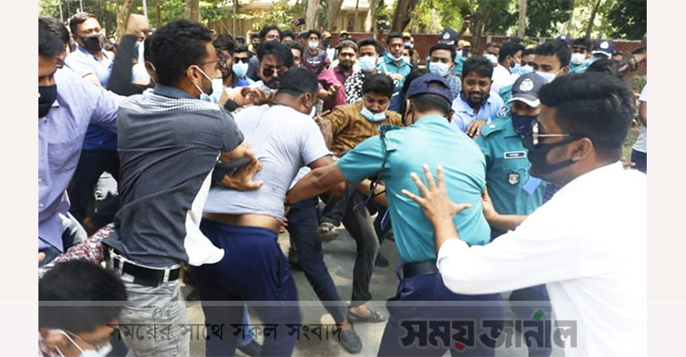 নিয়োগ নিয়ে রাবি ও মহানগর ছাত্রলীগের সংঘর্ষ