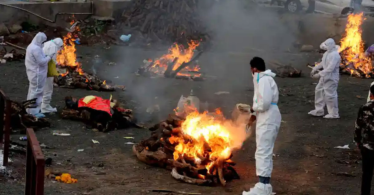 ভারতে মৃত্যুর মিছিল চলছেই, আরও ৪১২০ জনের প্রাণ গেল