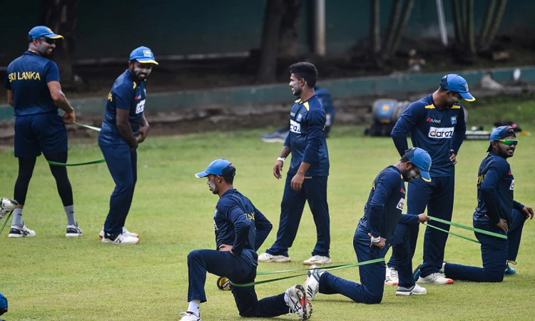 শ্রীলঙ্কা দলে করোনার হানা, আক্রান্ত ৩