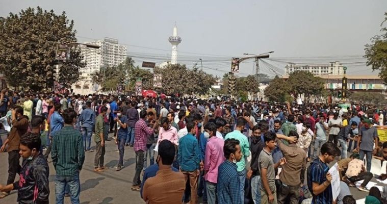 কাল নীলক্ষেত অবরোধ করবে সাত কলেজের শিক্ষার্থীরা
