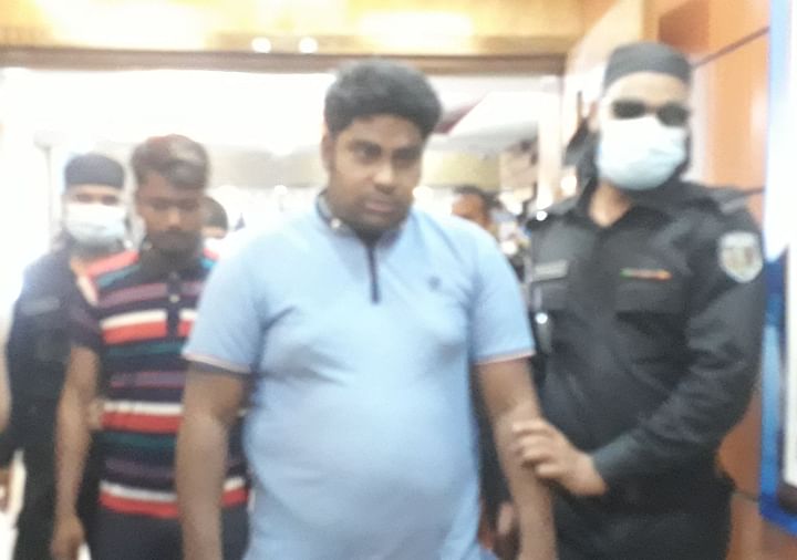 আদালতে স্বীকারোক্তি দিলেন ‘বস রাফি’