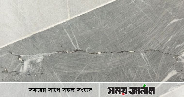 সালথায় মডেল মসজিদে উদ্বোধনের আগেই টাইলস উঠে যায়