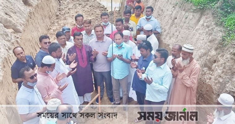 চৌদ্দগ্রামে ১০.৩ কিলোমিটার মেগা ড্রেনের নির্মাণ কাজের উদ্বোধন