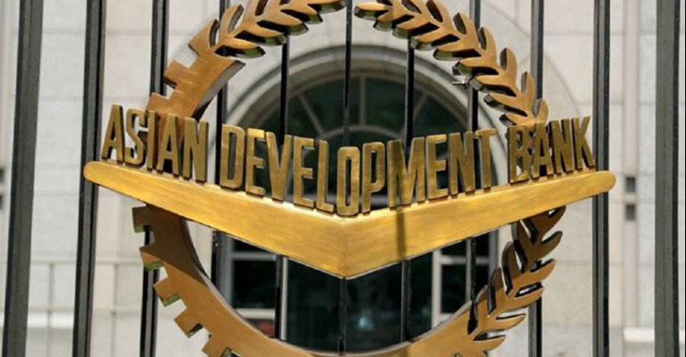 টিকা কিনতে বাংলাদেশকে ৯৪ কোটি ডলার দিচ্ছে এডিবি