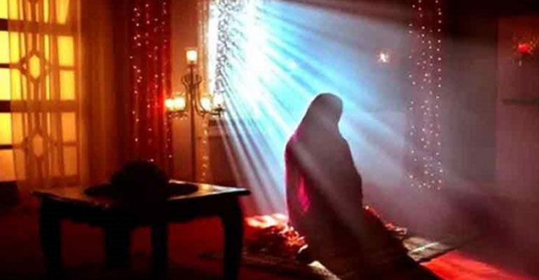 যে ৪ আমলে অভাব-অনটন দূর হবে