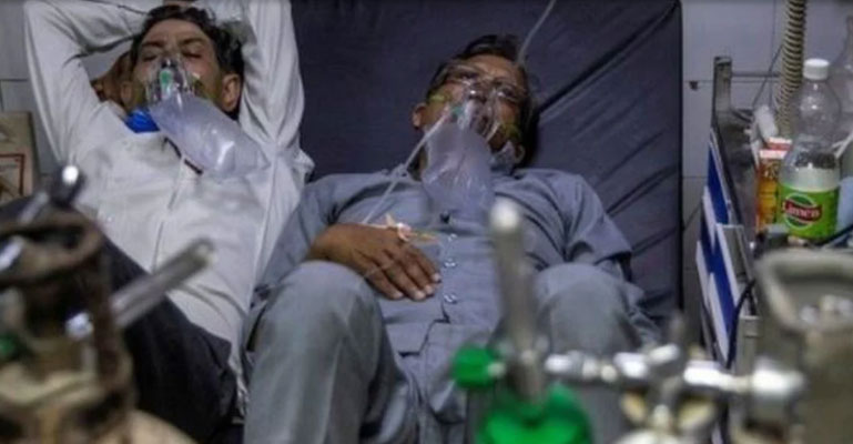 করোনায় দৈনিক সংক্রমণ ও মৃত্যুতে শীর্ষে ব্রাজিল