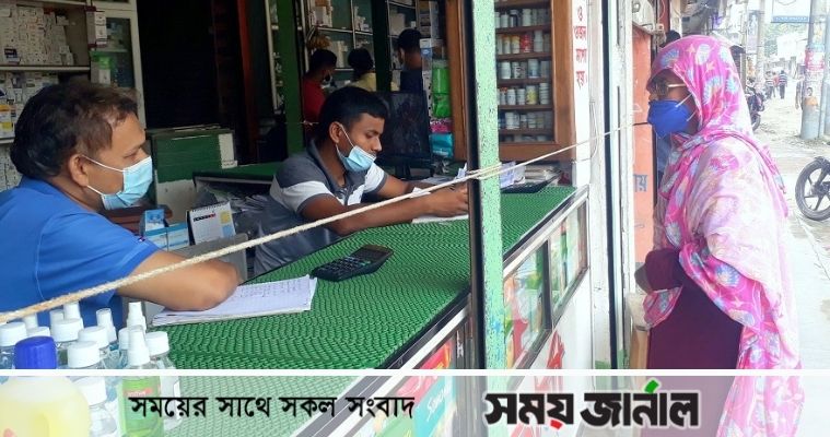 ওষুধের কৃত্রিম সংকটে ঠাকুরগাঁও: মিলছে না প্যারাসিটেমল জাতীয় ওষুধ
