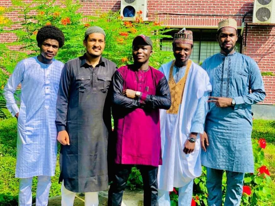 হাবিপ্রবিতে বিদেশি শিক্ষার্থীদের  ঈদ উদযাপন