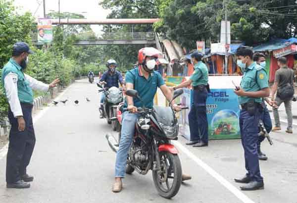 লকডাউনের দ্বিতীয় দিনে আটক ৩৮৩