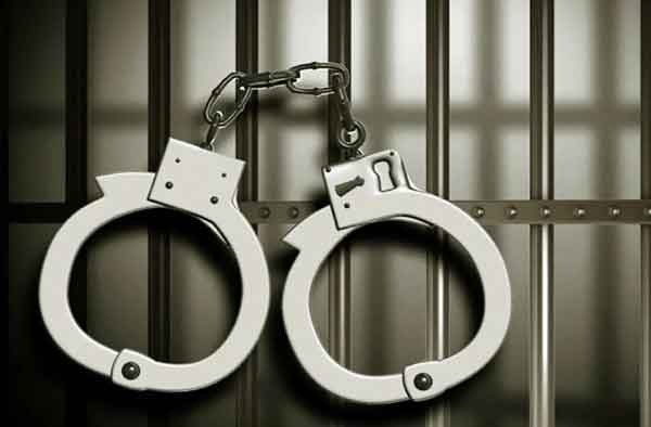 কঠোর বিধিনিষেধের তৃতীয় দিনে ঢাকায় ৫৮৭ জন গ্রেফতার