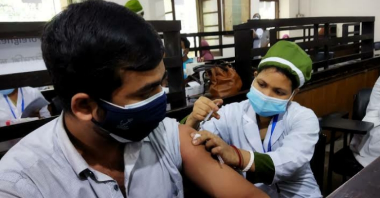 ওয়ার্ড-ইউনিয়ন পর্যায়ে টিকা শুরুর নির্দেশ প্রধানমন্ত্রীর