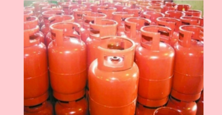 এলপিজি গ্যাসের দাম বাড়লো ১০২ টাকা