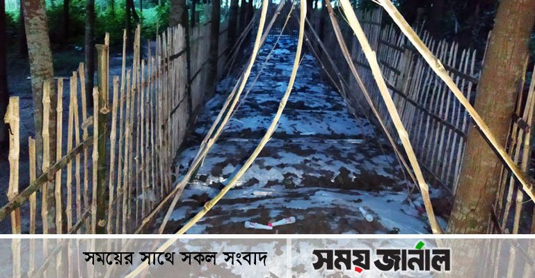 গাংনীতে এক মাসে দুই গ্রামের ৪৪ জনের মৃত্যু, কবরস্থানে সারি সারি কবর
