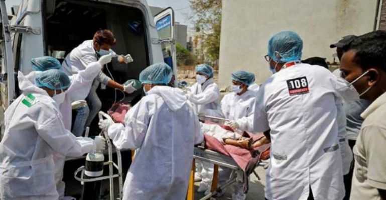 করোনায় একদিনে বিশ্বে আরও ১০ হাজার মৃত্যু