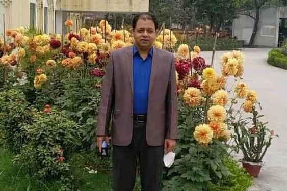 খুলনার প্রথম সারির শিশু বিশেষজ্ঞ ডা. শারাফাত হোসেন