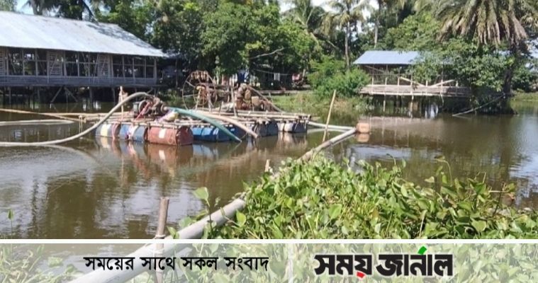 কোটালিপাড়ায় অবৈধভাবে চলছে বালু উত্তোলনের মহোৎসব