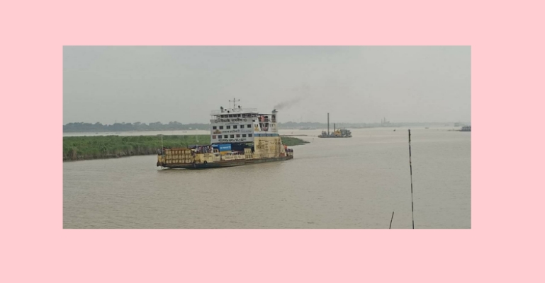 পদ্মা সেতুর পিলারে ফের ফেরির ধাক্কা