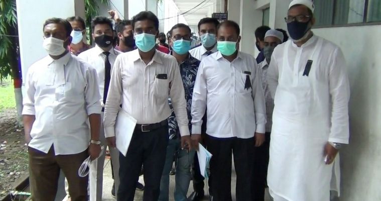 নাটোরে স্বেচ্ছাসেবকলীগের ৩ নেতার বিরুদ্ধে জেলা সভাপতির মানহানির মামলা