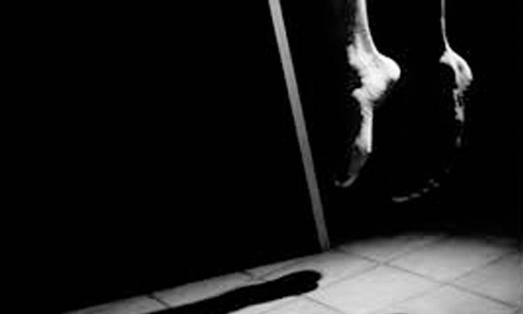 হিলিতে নারীর ঝুলন্ত লাশ উদ্ধার