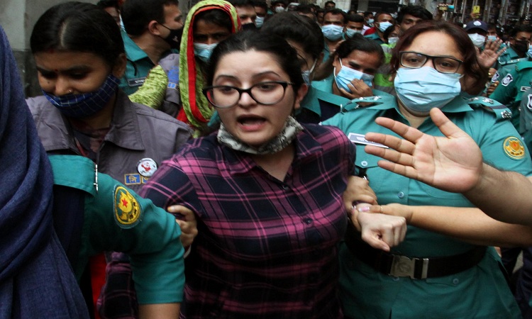 পরী মণির জামিন আবেদন শুনানি বুধবার