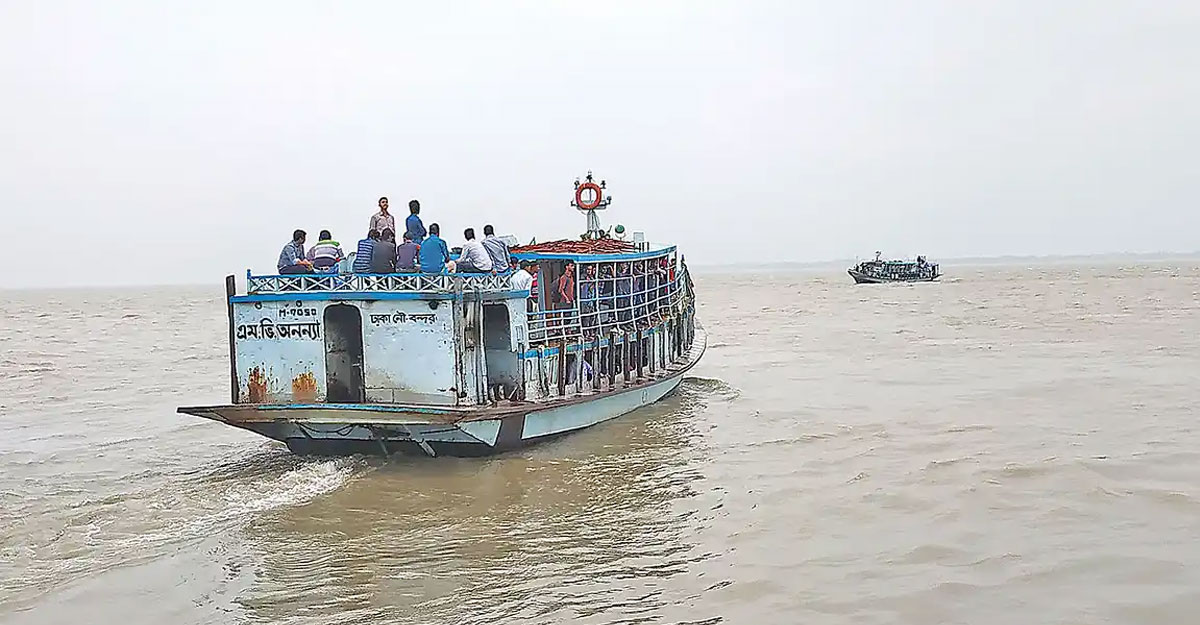 শিমুলিয়া-বাংলাবাজার নৌরুটে রাতে সব ধরণের নৌযান চলাচল বন্ধ ঘোষণা