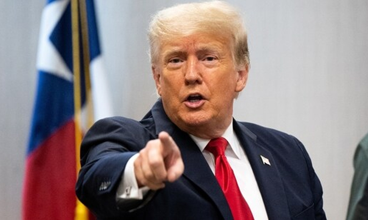 আফগানিস্তানে বোমা হামলার আহ্বান ডোনাল্ড ট্রাম্পের