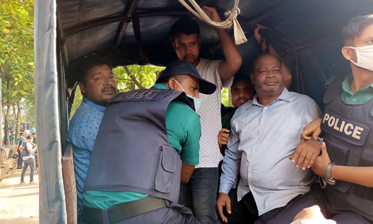 চট্টগ্রামে পুলিশের সঙ্গে বিএনপির ধাওয়া-পাল্টা ধাওয়া, আটক ৭