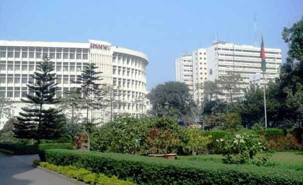 বিএসএমএমইউ’র করোনা সেন্টারে চিকিৎসাসেবা নিয়েছেন ১৩ হাজার রোগী