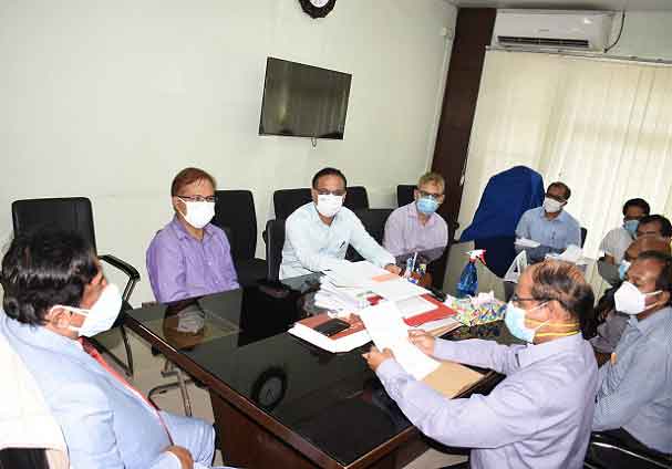 বিএসএমএমইউ’র উপাচার্যের সঙ্গে রিউমাটোলজির শিক্ষকদের সাক্ষাত