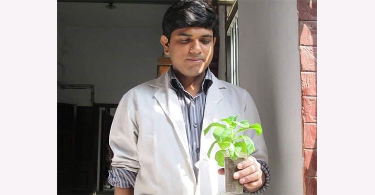 রবীন্দ্র মৈত্রী বিশ্ববিদ্যালয়ের শিক্ষক সুজয় কুমারের পিএইচডি ডিগ্রী অর্জন