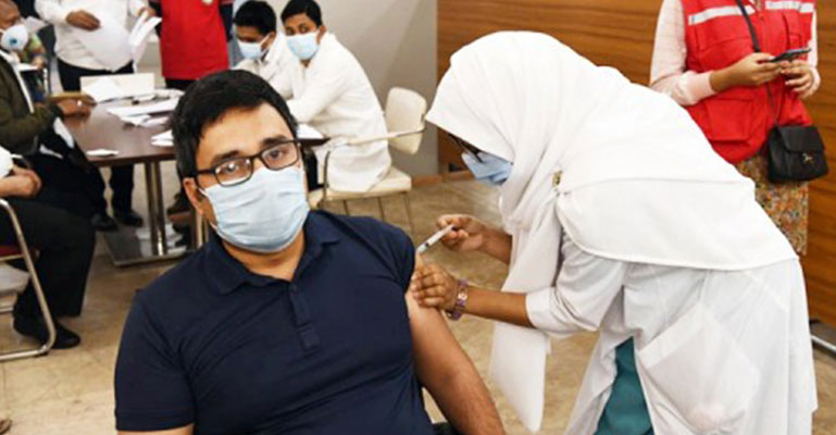 দেশে তিন কোটি ৯৬ লাখ ৫১ হাজার ডোজ করোনা টিকার প্রয়োগ