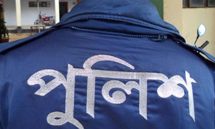 মামলার ভয় দেখিয়ে পুলিশের লাখ টাকা চাঁদাবাজি, বরখাস্ত ৬