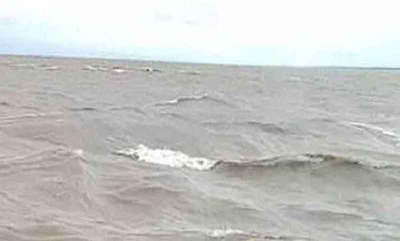 বরগুনায় ট্রলার ডুবির ঘটনায় নিখোঁজ ৩ জেলের মরদেহ উদ্ধার