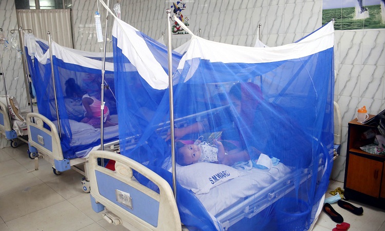 ১৮ হাজার ছাড়ালো ডেঙ্গু রোগীর সংখ্যা