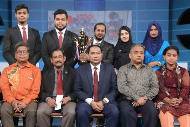 করোনা আক্রান্ত শিক্ষার্থীদের চিকিৎসা সরকারিভাবে করলে ভালো হয় : উপাচার্য অধ্যাপক ডা. শারফুদ্দিন