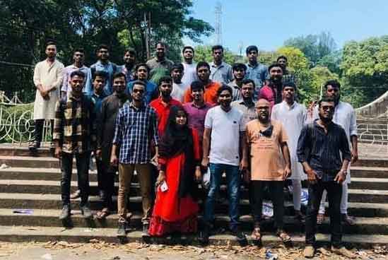 ঢাবিতে ভর্তিচ্ছু পরীক্ষার্থীদের সার্বিক সহযোগিতা দিয়েছে চট্টগ্রামের ছাত্র অধিকার পরিষদ